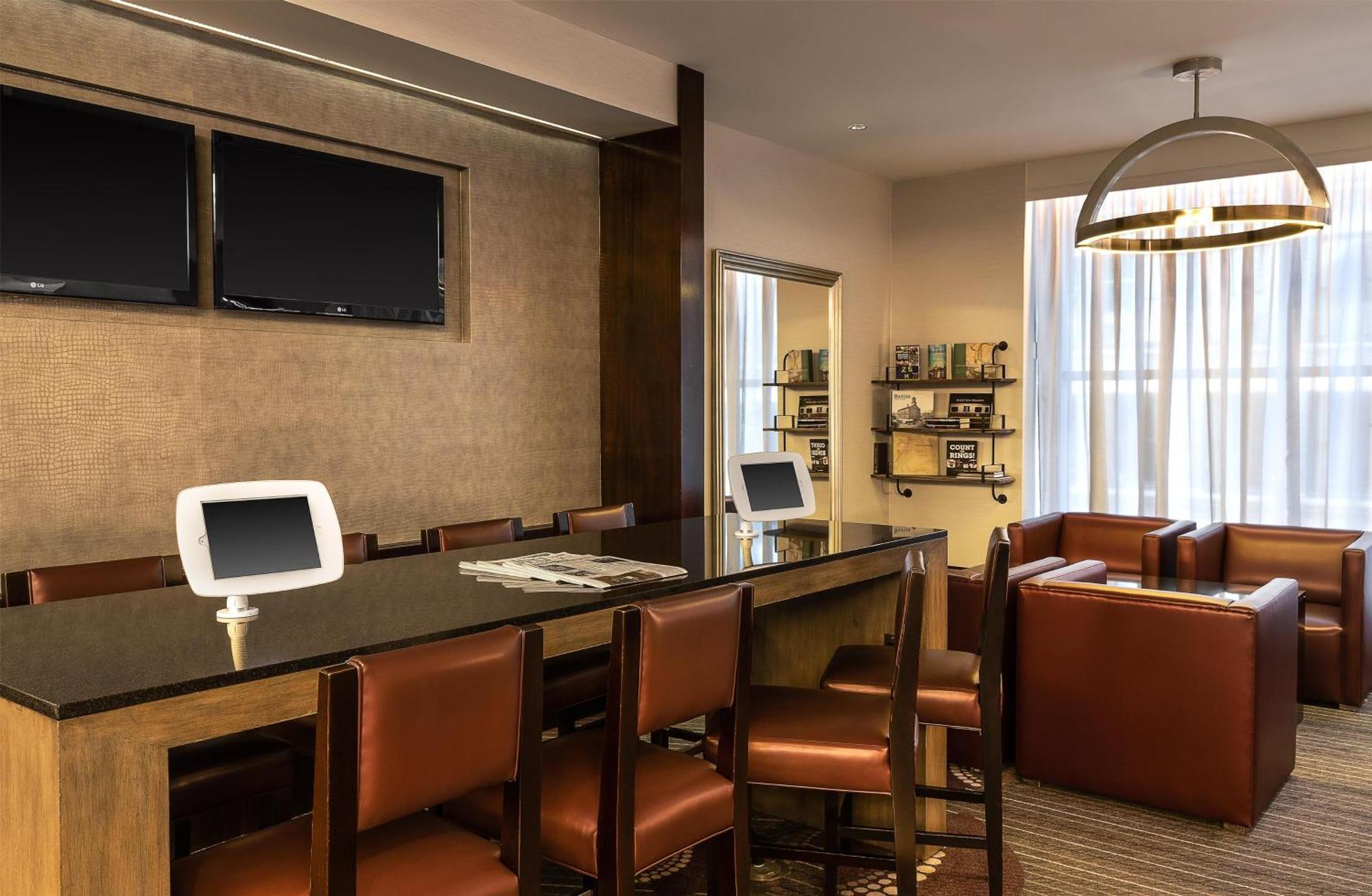 Hotel Hyatt Regency 4*